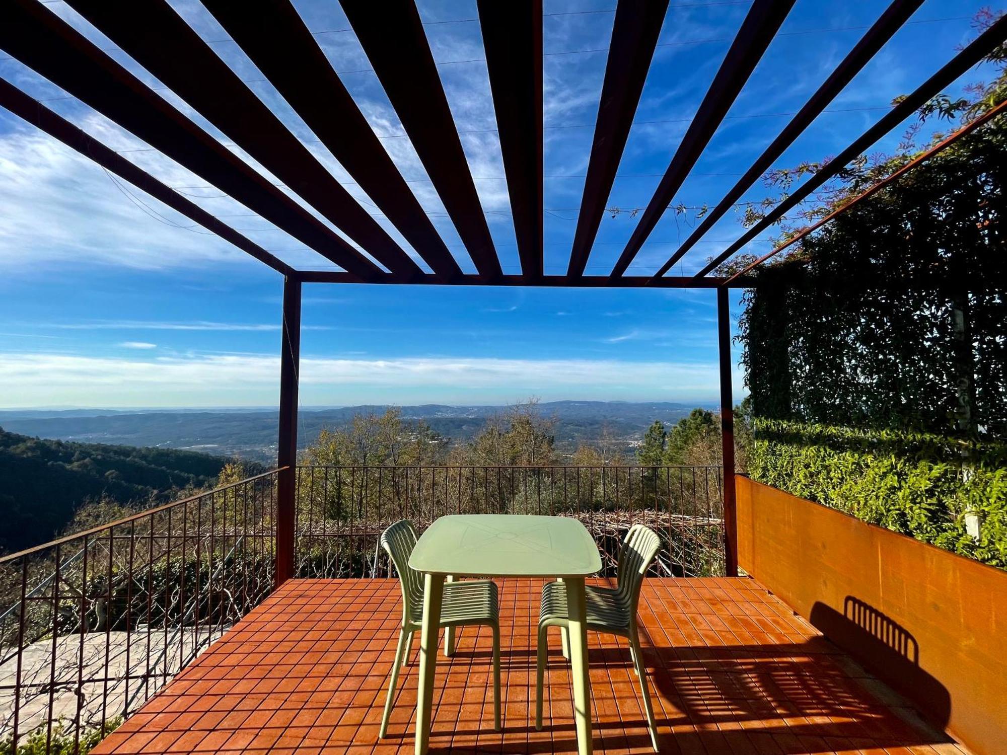 Pera Da Serra - Turismo No Espaco Rural Lousã Rom bilde